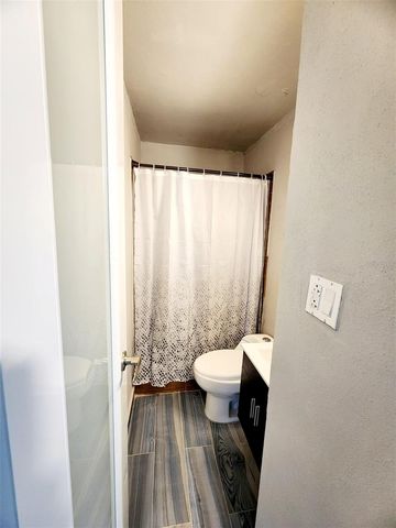 16 H-25, Rio Grande, PR 00745