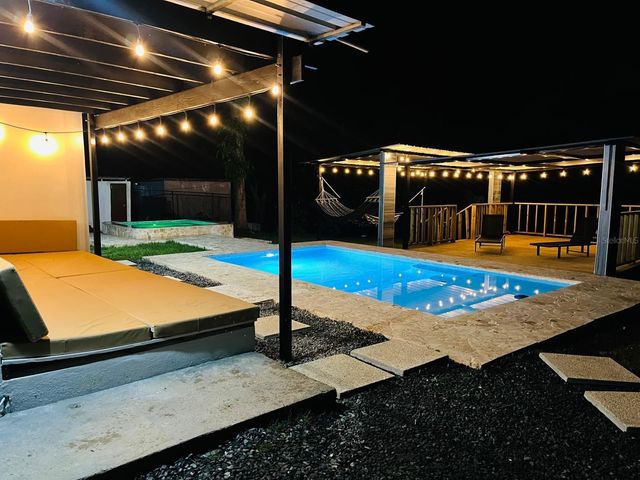 16 H-25, Rio Grande, PR 00745