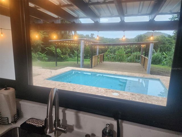 16 H-25, Rio Grande, PR 00745