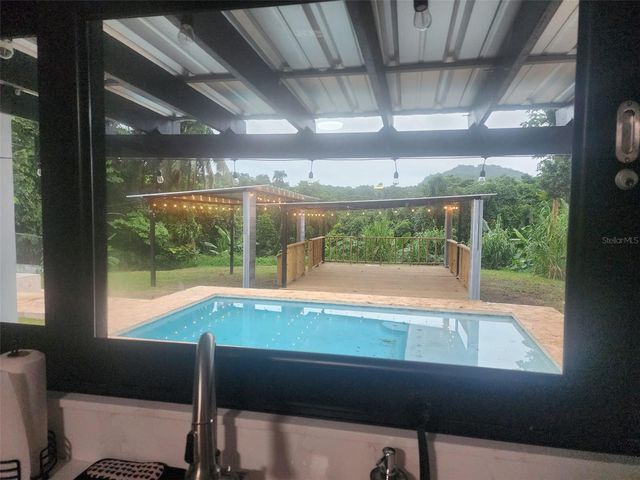 16 H-25, Rio Grande, PR 00745