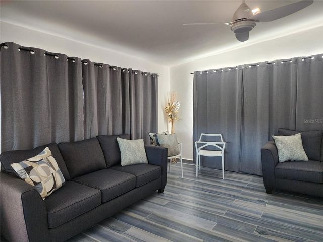 16 H-25, Rio Grande, PR 00745