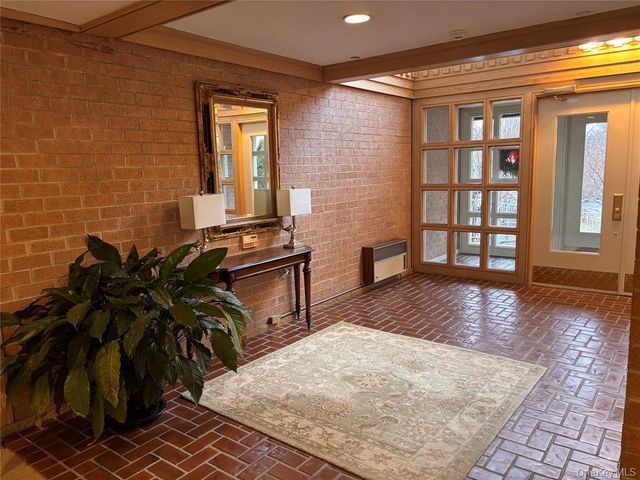 300 Livingston Avenue 1B, Mamaroneck, NY 10543