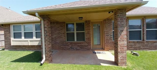 2304 NW 154th Street, Edmond, OK 73013