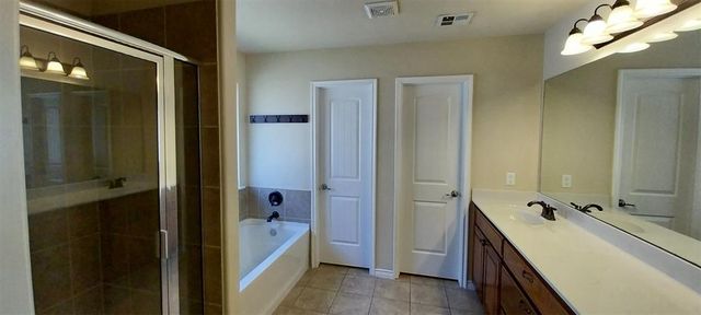 2304 NW 154th Street, Edmond, OK 73013