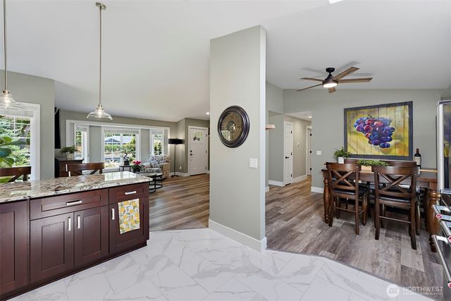 2318 20th Street SE, Puyallup, WA 98374