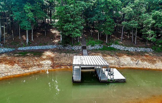 250 Harbor Heights Circle, Lavonia, GA 30553