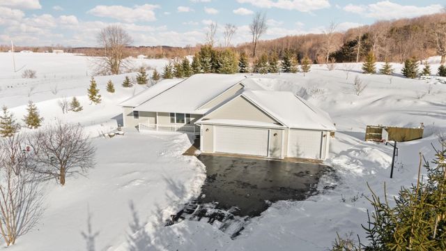 2424 Tyler Hills Drive, Long Lake Twp, MI 49685