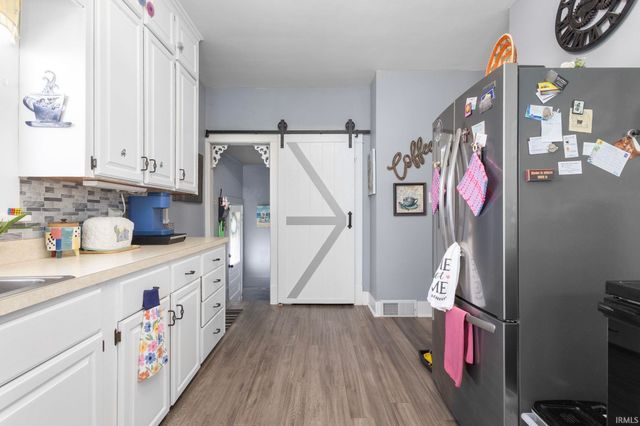 708 W 3rd Street, Mishawaka, IN 46544