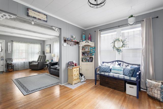 708 W 3rd Street, Mishawaka, IN 46544