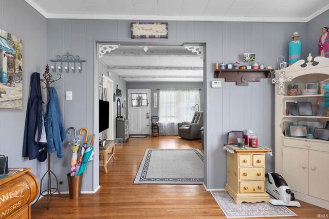 708 W 3rd Street, Mishawaka, IN 46544