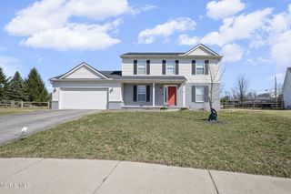7605 Waterpoint Court, Holland, OH 43528
