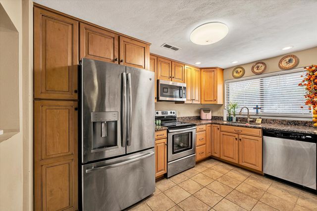 3430 Morning Dove RD, Roanoke, VA 24018