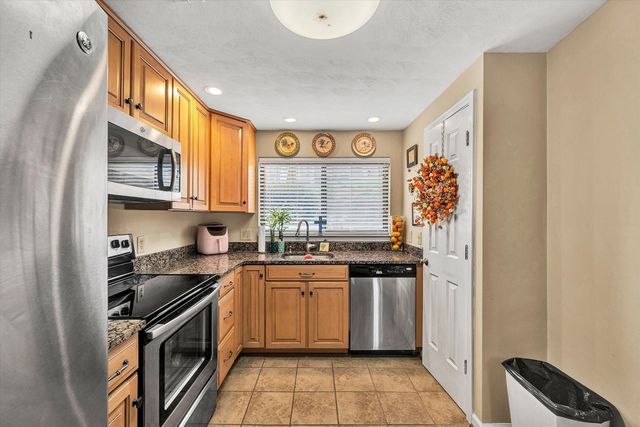 3430 Morning Dove RD, Roanoke, VA 24018