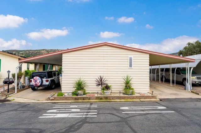 15420 Olde Highway 80 SPC 114, El Cajon, CA 92021