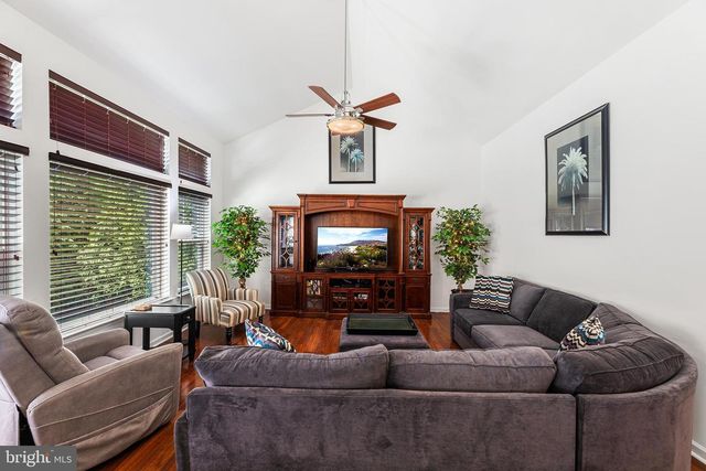 121 W SHORE DR, Milton, DE 19968