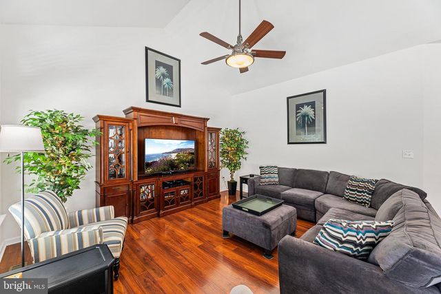 121 W SHORE DR, Milton, DE 19968