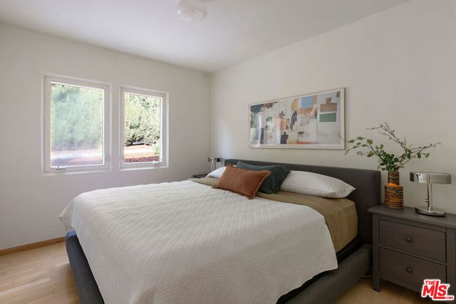 2615 Silver Ridge Avenue, Los Angeles, CA 90039