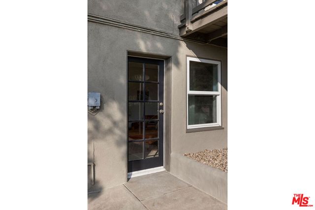 2615 Silver Ridge Avenue, Los Angeles, CA 90039