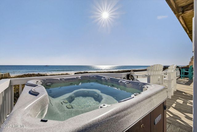 874 Villas Drive, Sneads Ferry, NC 28460