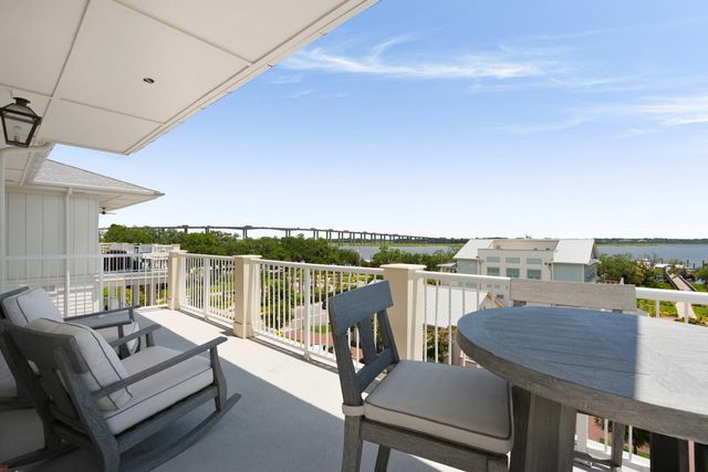 301 Longshore Street 441, Charleston, SC 29492