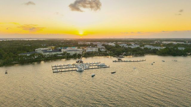 301 Longshore Street 441, Charleston, SC 29492