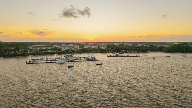 301 Longshore Street 441, Charleston, SC 29492