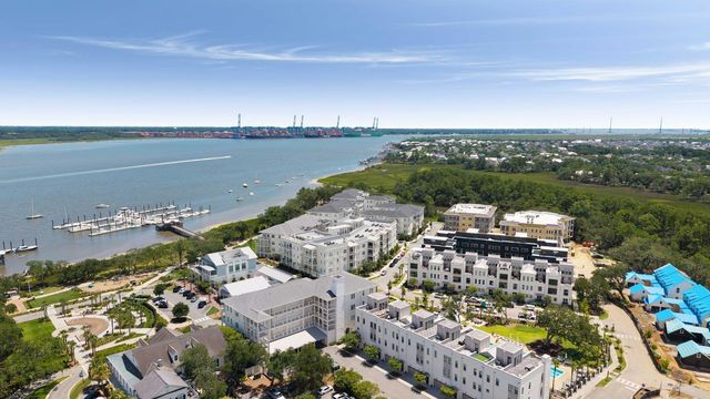 301 Longshore Street 441, Charleston, SC 29492