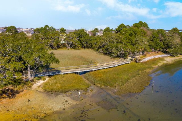 301 Longshore Street 441, Charleston, SC 29492