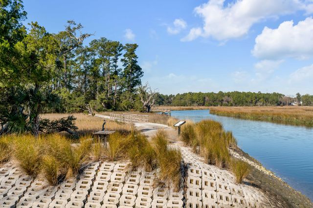 301 Longshore Street 441, Charleston, SC 29492