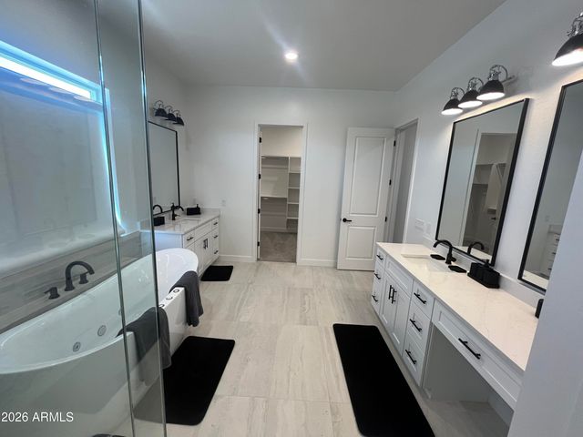 20255 W HIGHLAND Avenue, Litchfield Park, AZ 85340