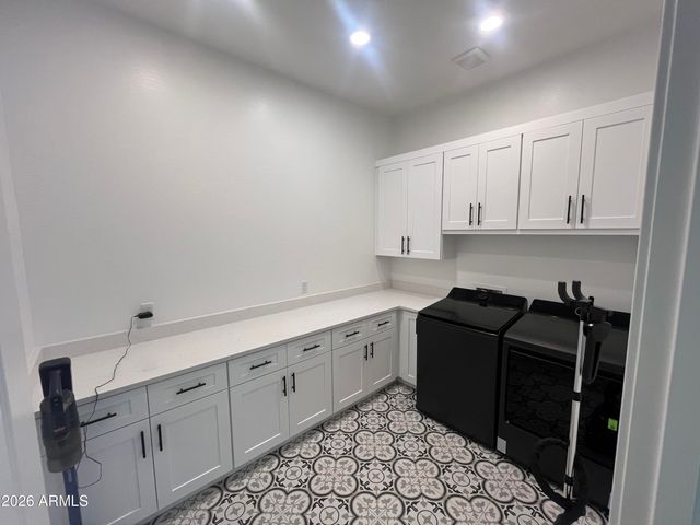 20255 W HIGHLAND Avenue, Litchfield Park, AZ 85340