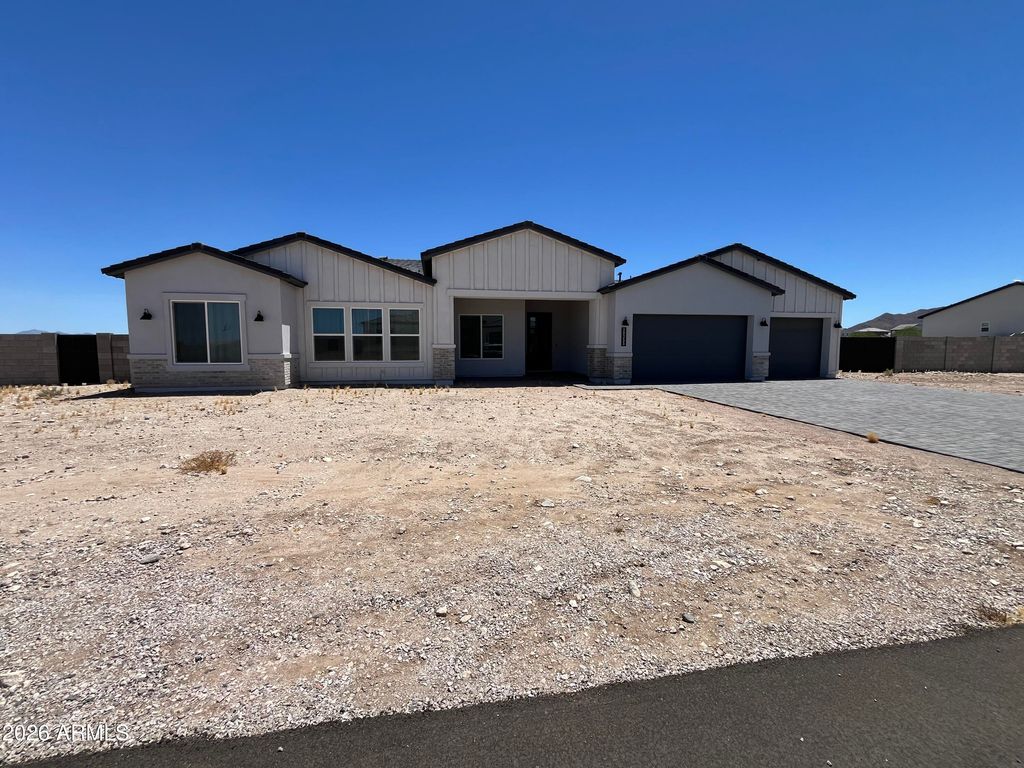 20255 W HIGHLAND Avenue, Litchfield Park, AZ 85340 — photo 2