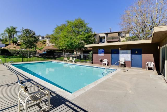 440 Citracado Parkway 31, Escondido, CA 92025