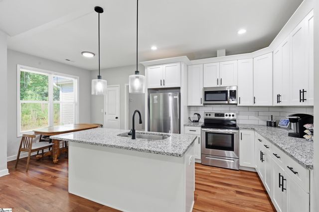 504 Old Stagecoach Road, Easley, SC 29642