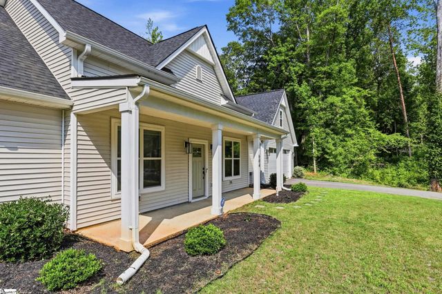 504 Old Stagecoach Road, Easley, SC 29642