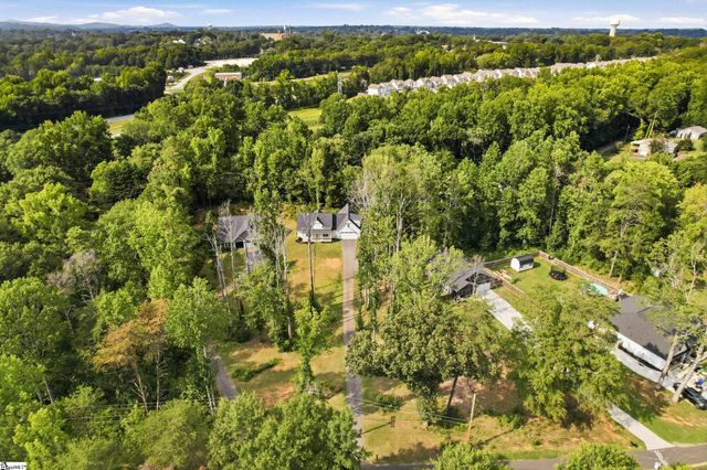 504 Old Stagecoach Road, Easley, SC 29642