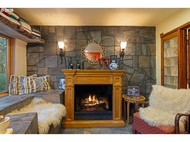 14631 Nw CEDAR St, Portland, OR 97231