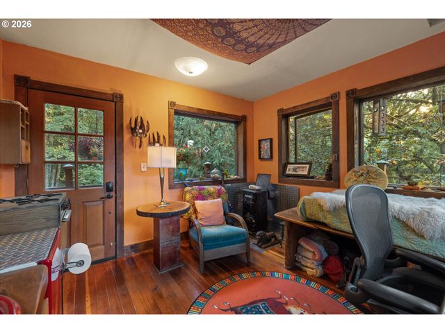 14631 Nw CEDAR St, Portland, OR 97231
