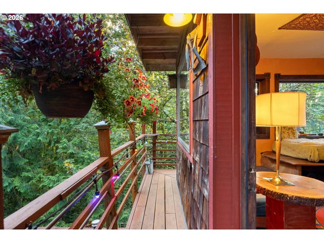 14631 Nw CEDAR St, Portland, OR 97231