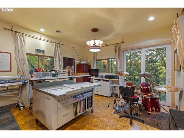 14631 Nw CEDAR St, Portland, OR 97231