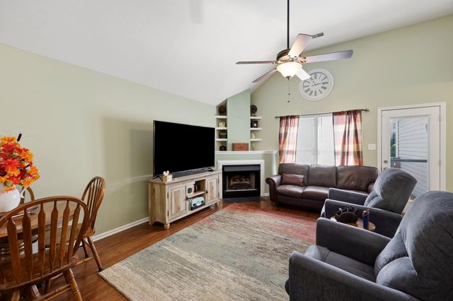 3308 Fort Harrods Court, Lexington, KY 40513
