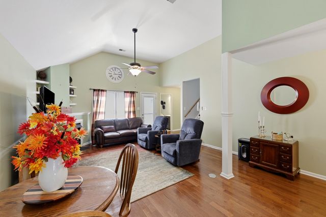 3308 Fort Harrods Court, Lexington, KY 40513