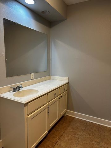 2910 Wichita Street, Houston, TX 77004