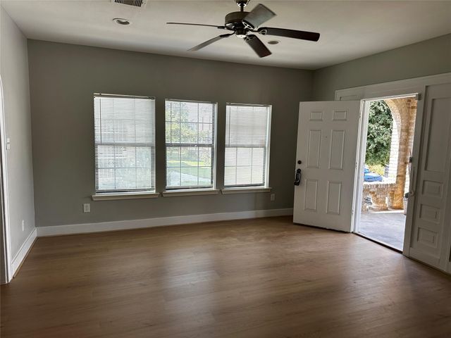 2910 Wichita Street, Houston, TX 77004