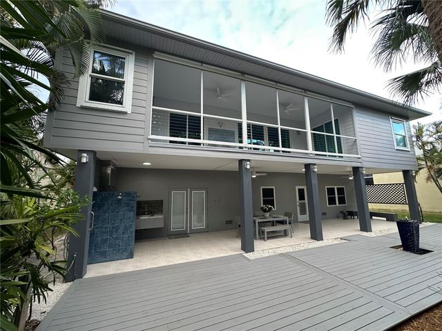114 13TH STREET, Belleair Beach, FL 33786
