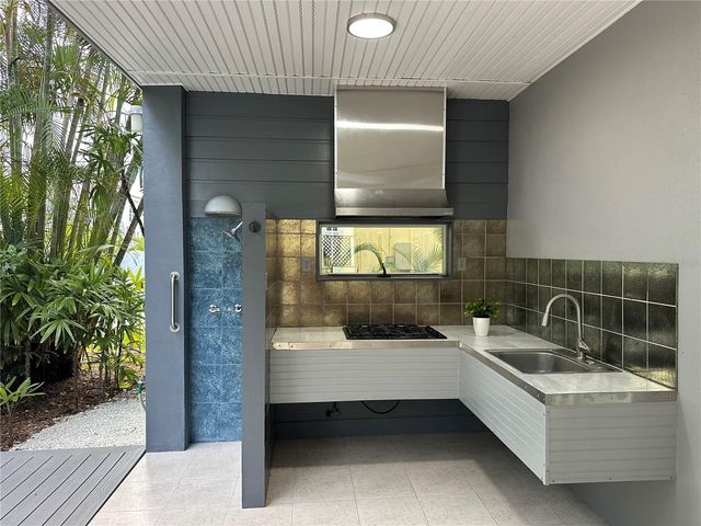 114 13TH STREET, Belleair Beach, FL 33786