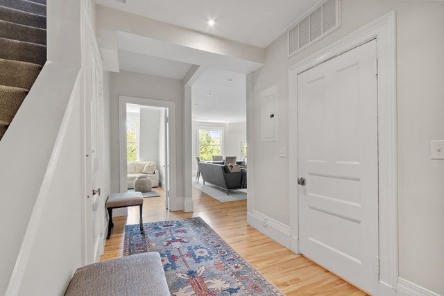 178 Commonwealth 7, Boston, MA 02116