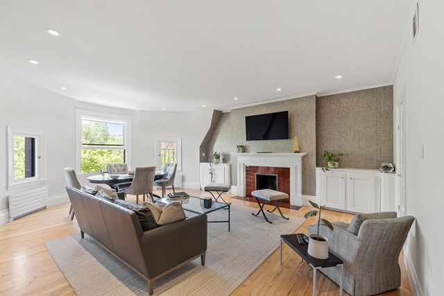 178 Commonwealth 7, Boston, MA 02116