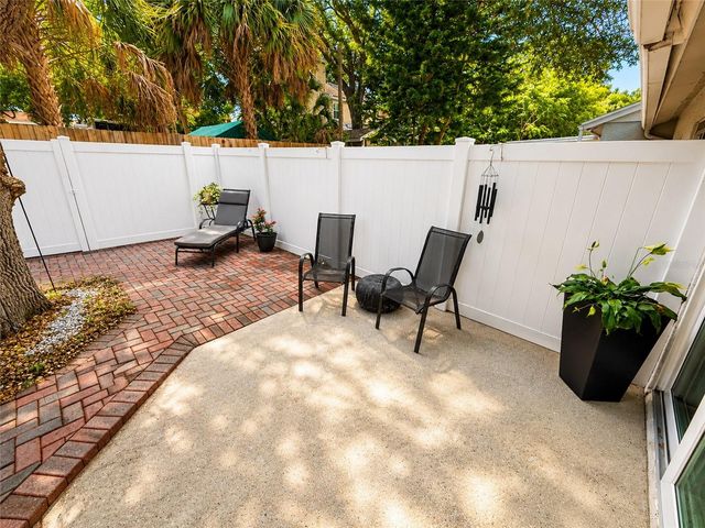 337 PLYMOUTH STREET, Safety Harbor, FL 34695