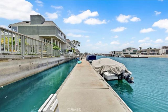 16397 Wimbledon Lane, Huntington Beach, CA 92649